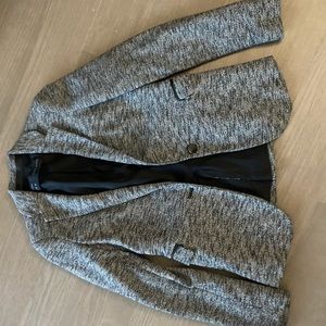 Zara blazer with pockets.